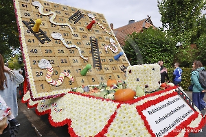 Festwagen Platz 2