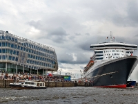 Queen-Mary-2_mfw13__020602