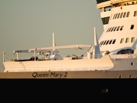 queen_mary_2_P5085253