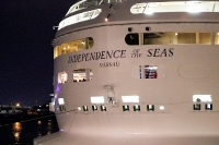 Independence-of-the-seas_mfw13__016340